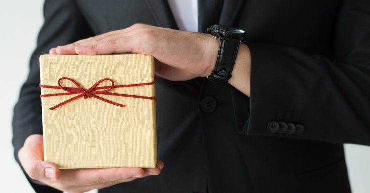 Seven Unique Festive Gifts for Vendors and Distributors to Keep them Contended